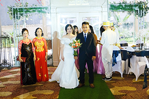 LỄ THÀNH HÔN HOÀNG CHÍNH - Ý NGỌC 